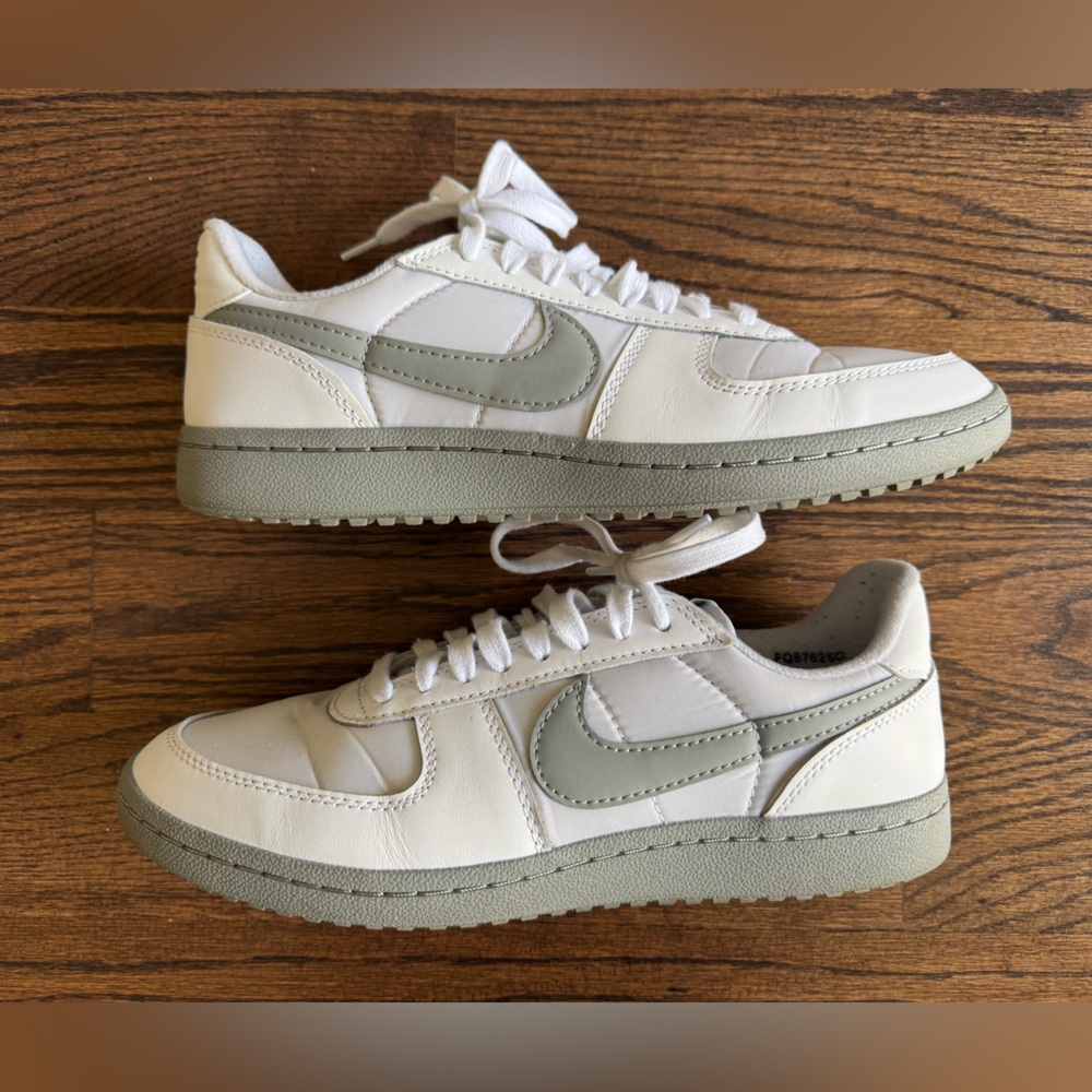Nike Field General. Unique white and grey color mix